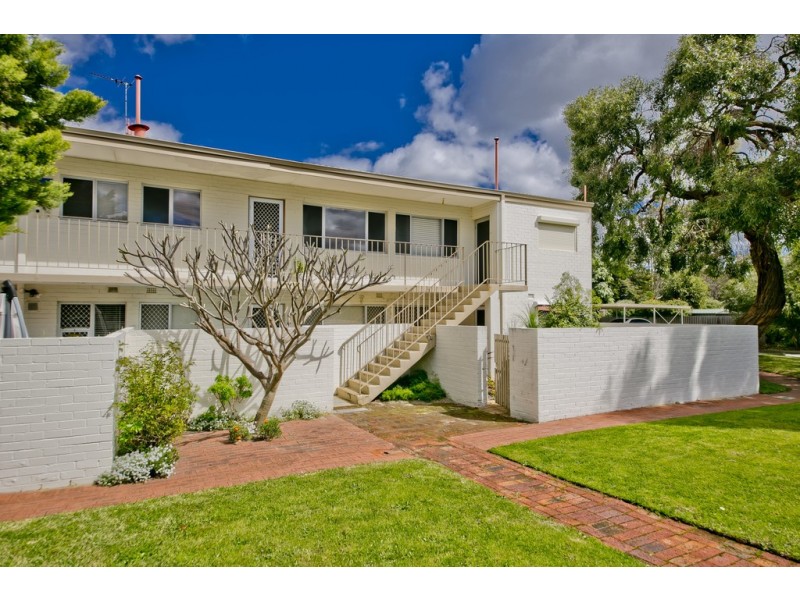 9/109 Pola Street, Dianella WA 6059