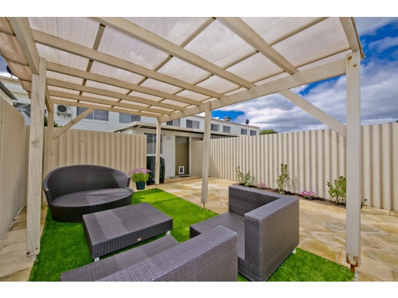 9/109 Pola Street, Dianella WA 6059