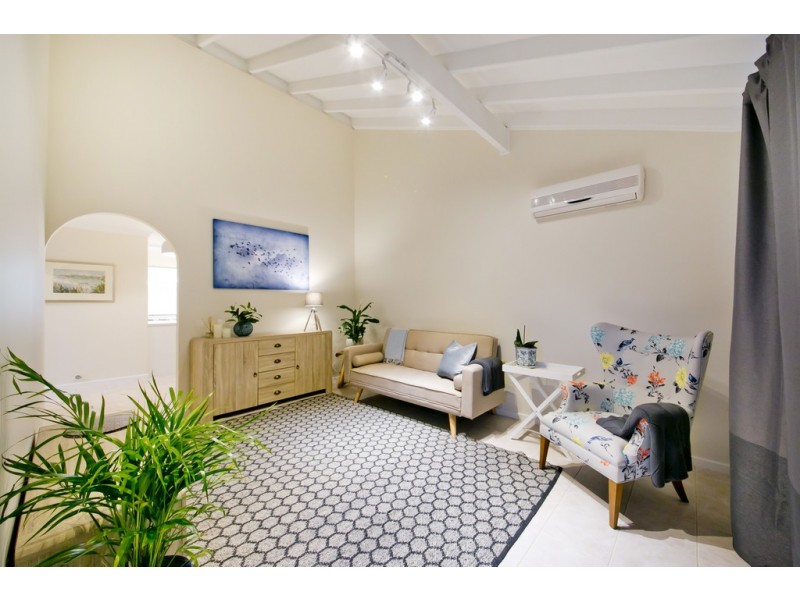 4/10 Chappel Street, Dianella WA 6059