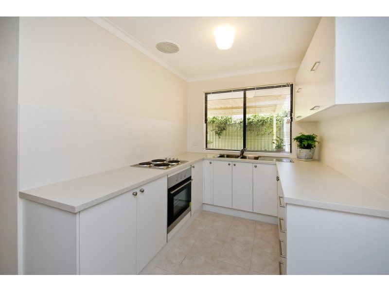 4/10 Chappel Street, Dianella WA 6059