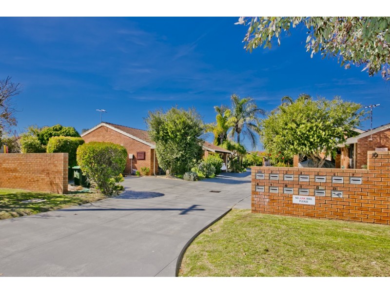 4/10 Chappel Street, Dianella WA 6059
