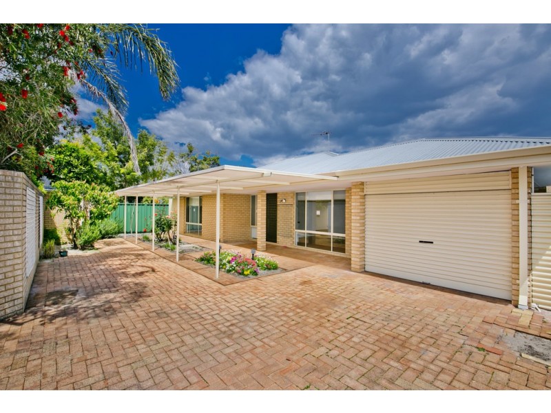 13B Croft Avenue, Dianella WA 6059