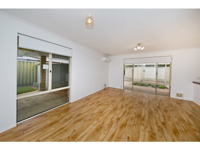 13B Croft Avenue, Dianella WA 6059