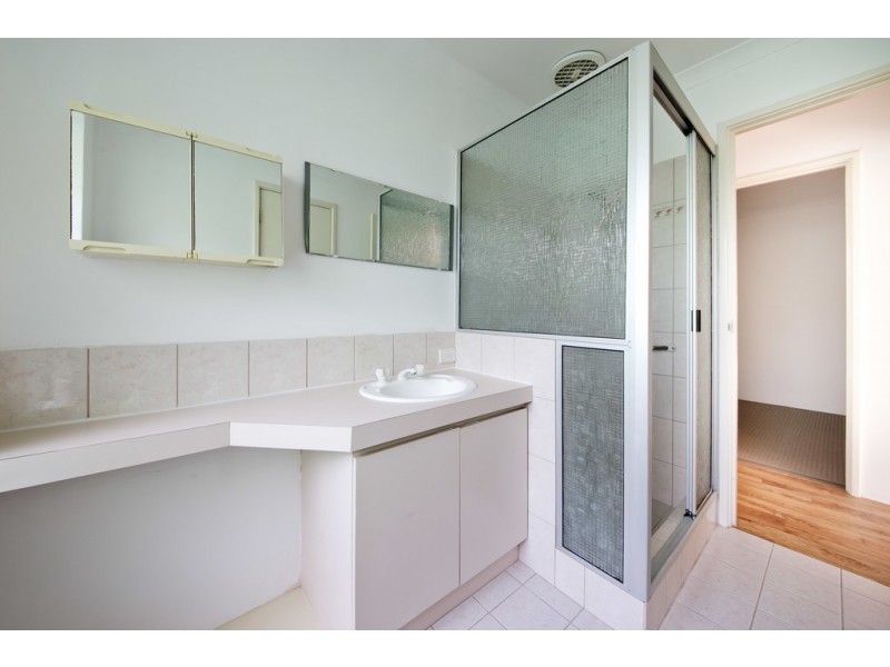 13B Croft Avenue, Dianella WA 6059