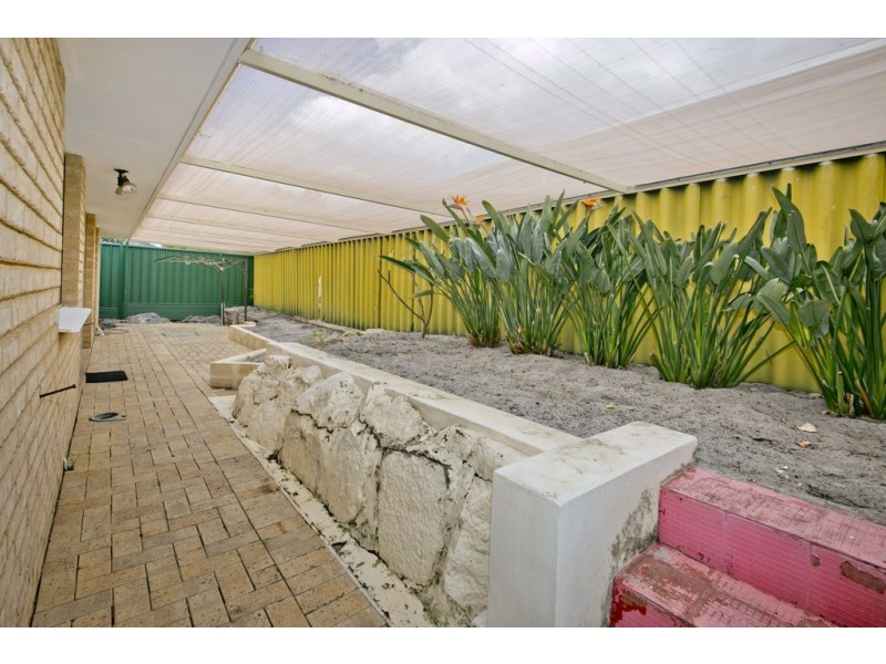 13B Croft Avenue, Dianella WA 6059