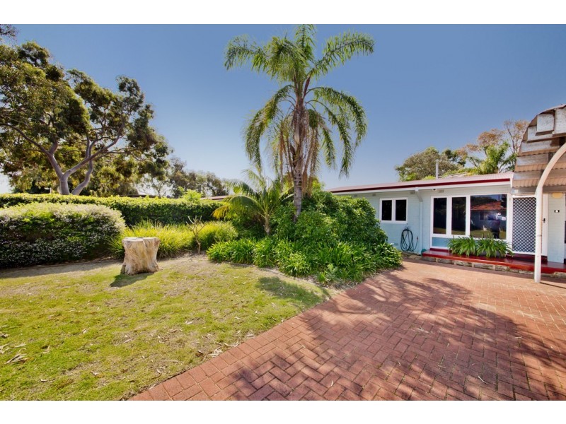 13c Shalford Way, Girrawheen WA 6064