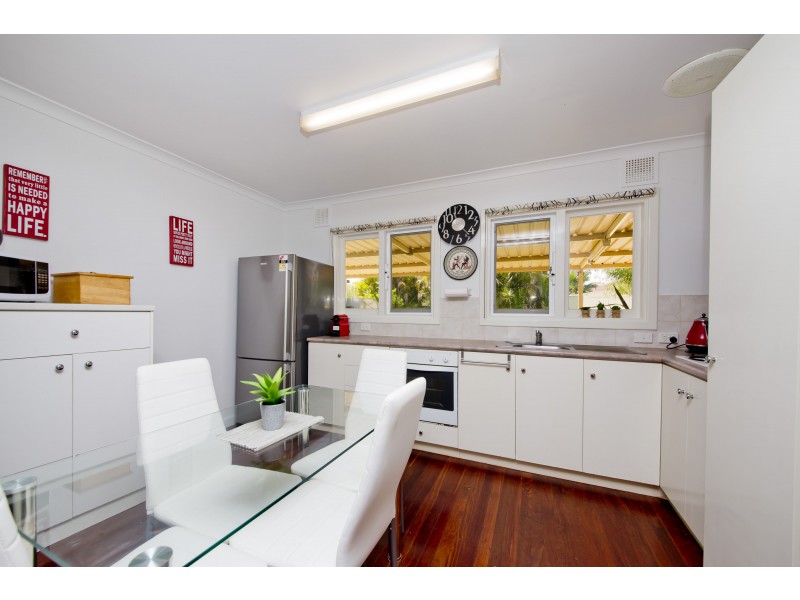 13c Shalford Way, Girrawheen WA 6064