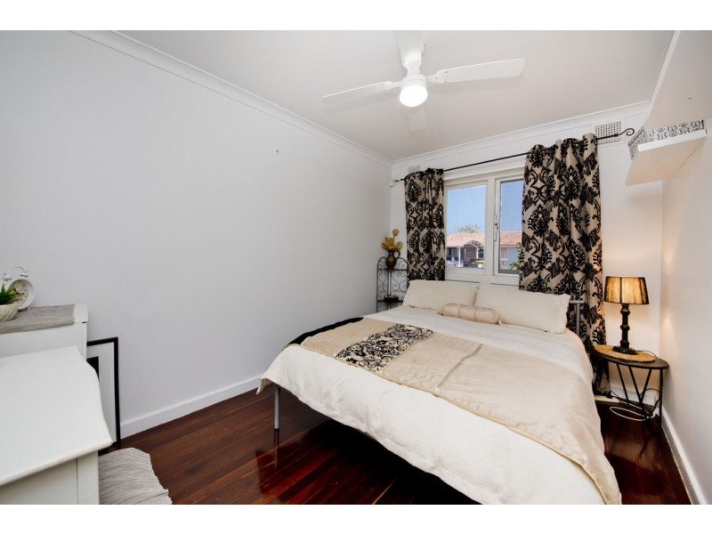 13c Shalford Way, Girrawheen WA 6064