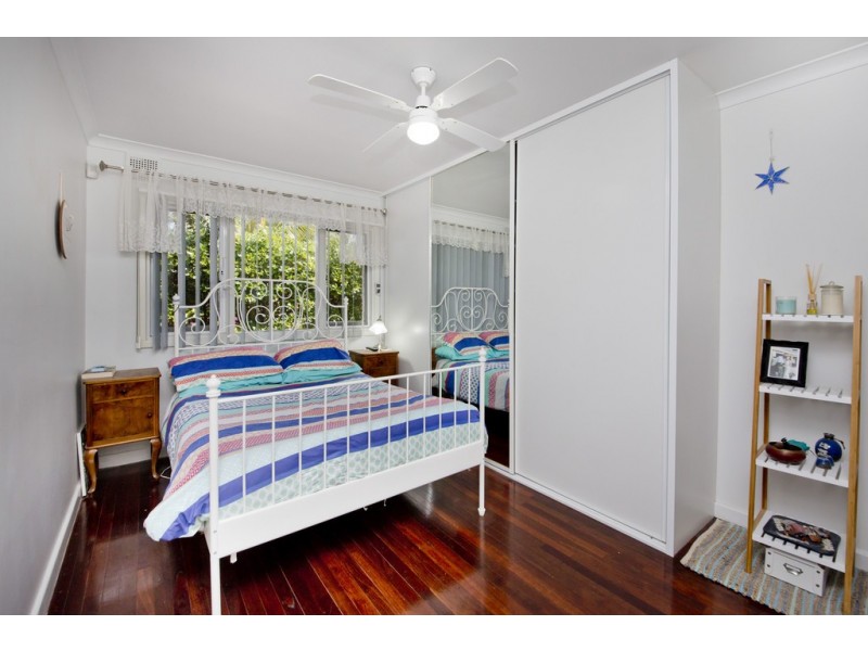 13c Shalford Way, Girrawheen WA 6064