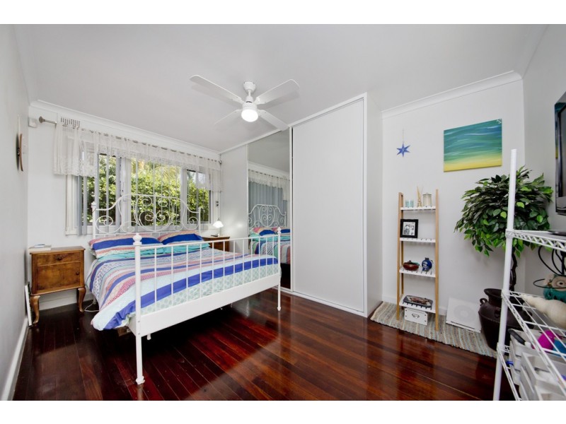 13c Shalford Way, Girrawheen WA 6064