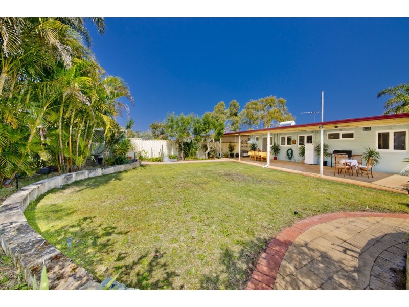 13c Shalford Way, Girrawheen WA 6064