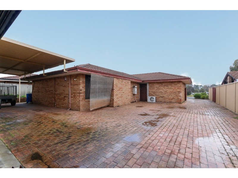 10 Littlemore Way, Eden Hill WA 6054