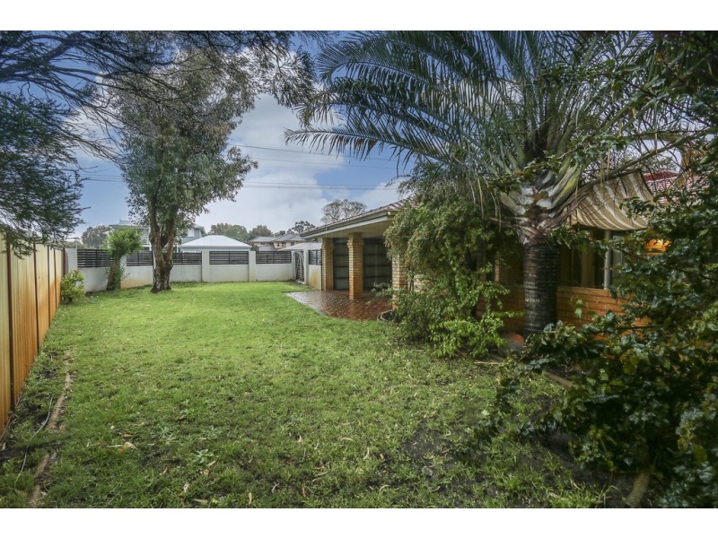 62 Rugby Street, Bassendean WA 6054