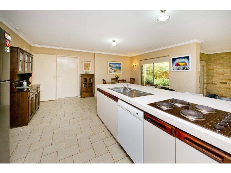 28 Havenvale Crescent, Dianella WA 6059