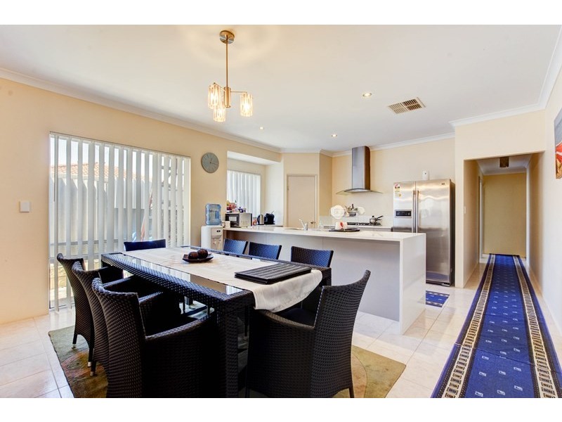 8A Kirkston Place, Balga WA 6061