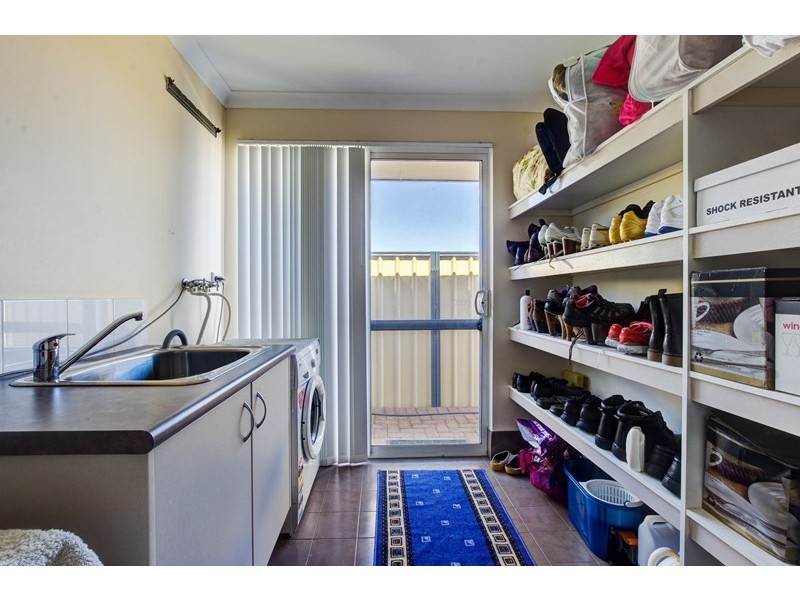 8A Kirkston Place, Balga WA 6061