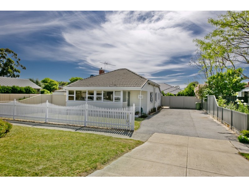 28 Second Ave, Bassendean WA 6054