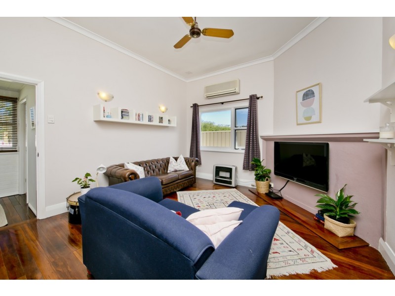 28 Second Ave, Bassendean WA 6054