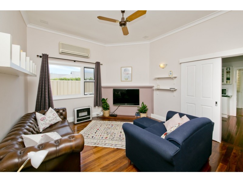 28 Second Ave, Bassendean WA 6054