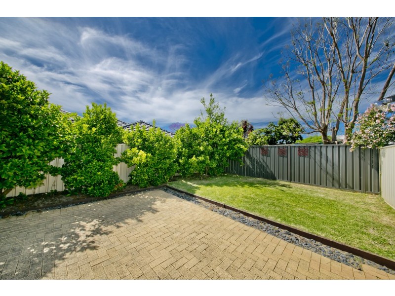 28 Second Ave, Bassendean WA 6054