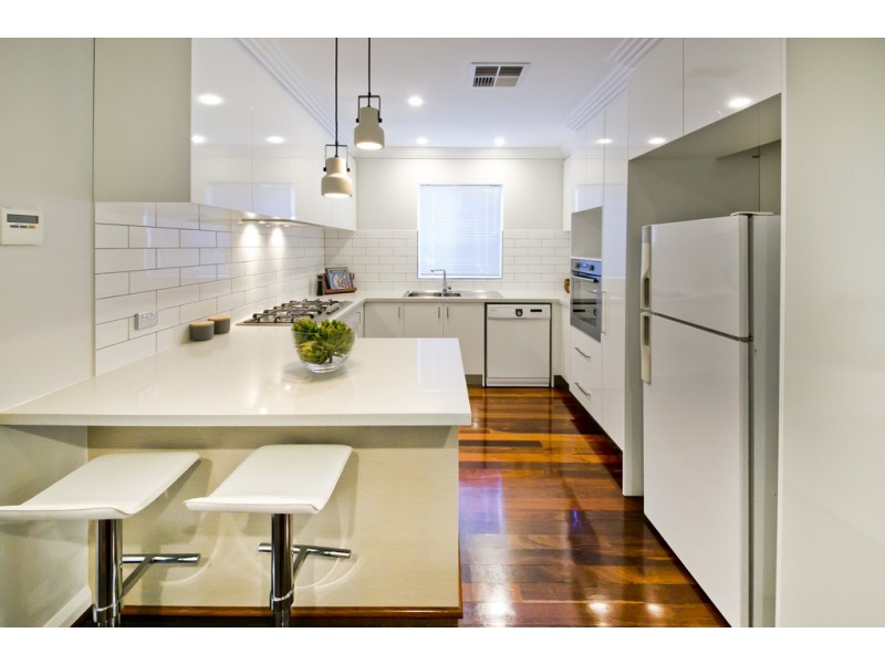 95 Valentine Ave, Dianella WA 6059