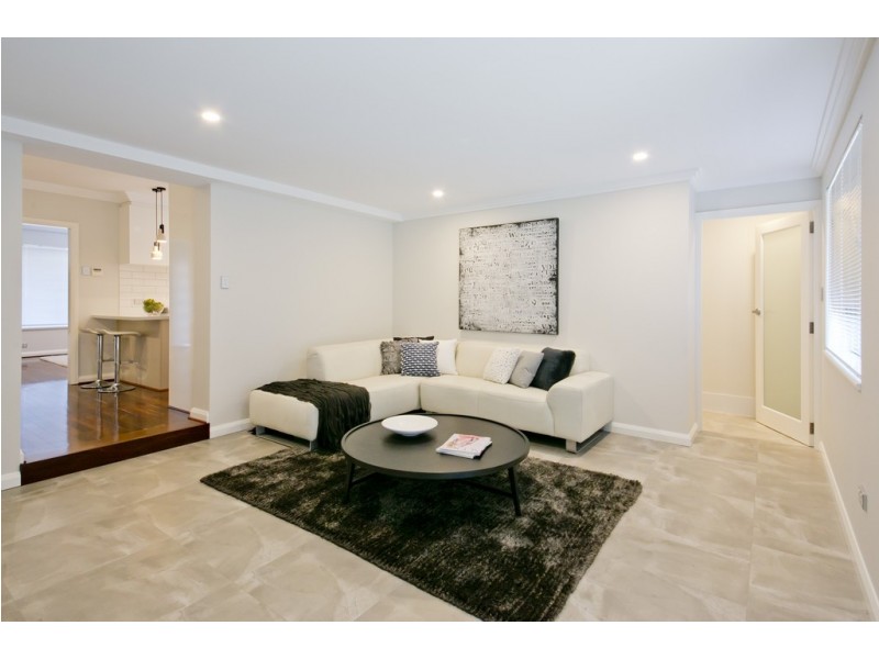 95 Valentine Ave, Dianella WA 6059