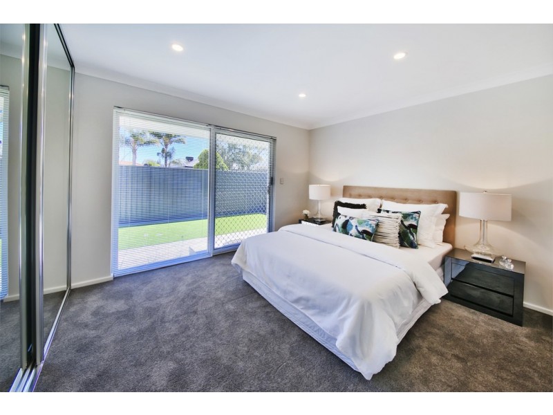 95 Valentine Ave, Dianella WA 6059