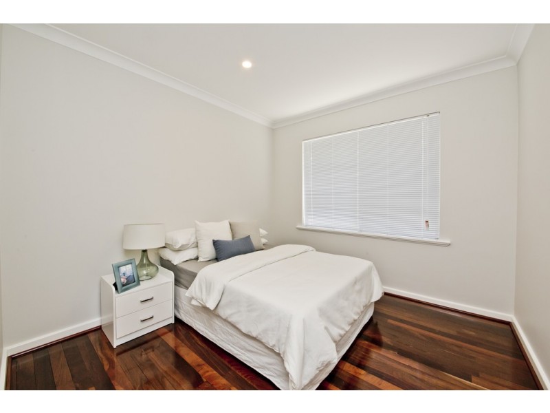 95 Valentine Ave, Dianella WA 6059