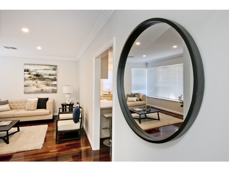 95 Valentine Ave, Dianella WA 6059