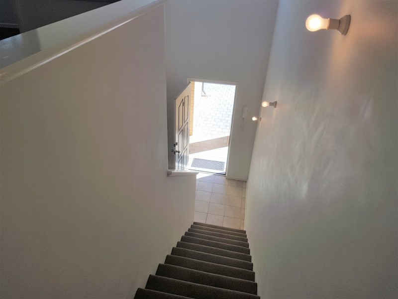 8/15 Sydenham St, Rivervale WA 6103