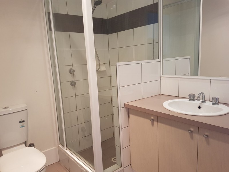 8/15 Sydenham St, Rivervale WA 6103