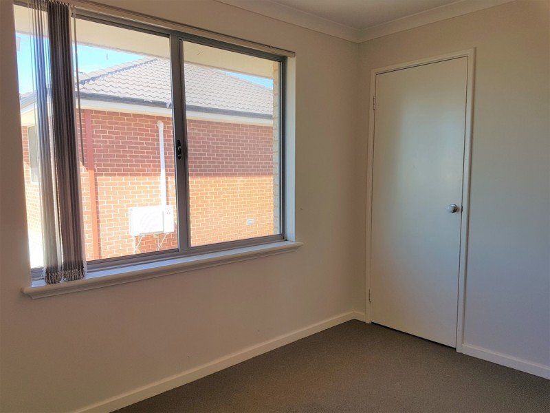 8/15 Sydenham St, Rivervale WA 6103