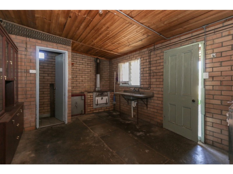 29 Robinson Street, Inglewood WA 6052