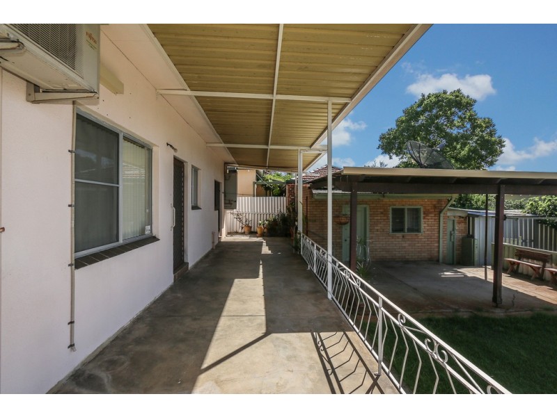 29 Robinson Street, Inglewood WA 6052