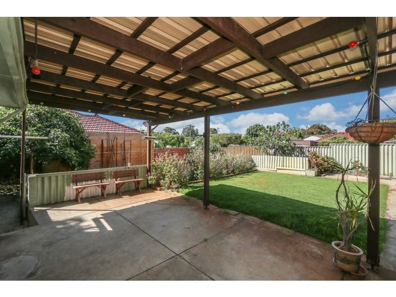 29 Robinson Street, Inglewood WA 6052