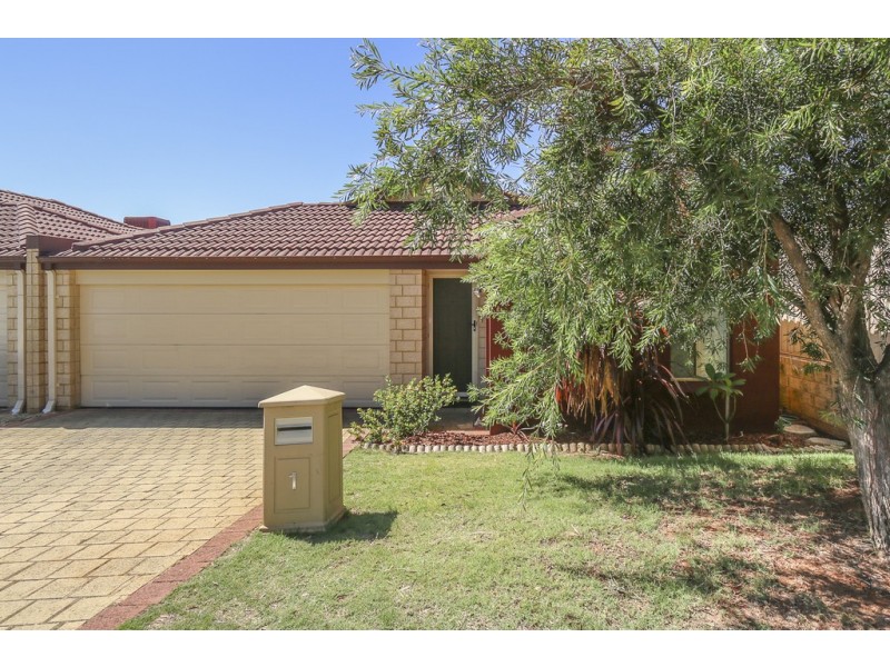 1/11 Clarence Road, Armadale WA 6112