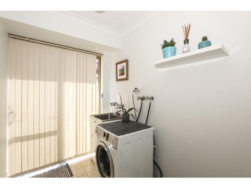 1/11 Clarence Road, Armadale WA 6112