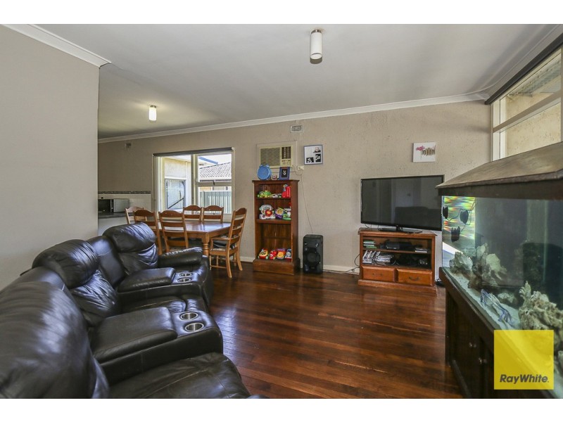 132 Owtram Road, Armadale WA 6112