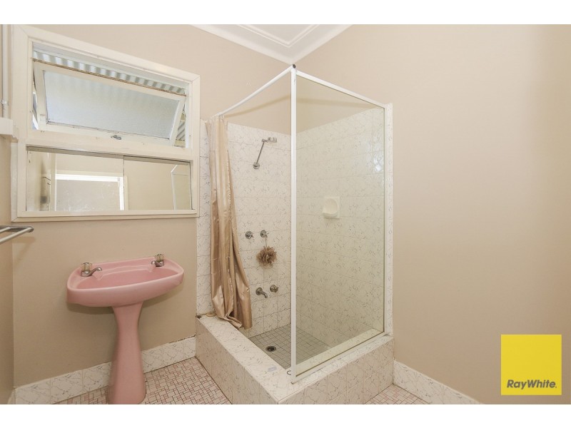 132 Owtram Road, Armadale WA 6112