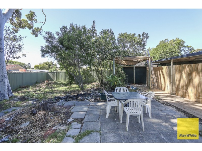132 Owtram Road, Armadale WA 6112