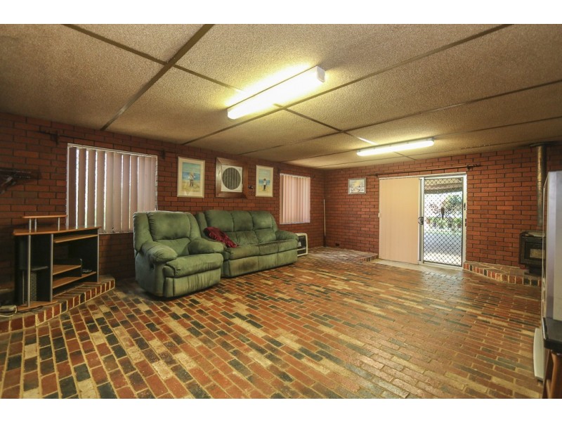 8 Cothill Court, Eden Hill WA 6054