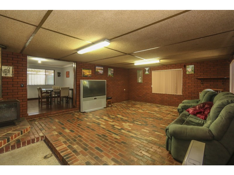 8 Cothill Court, Eden Hill WA 6054