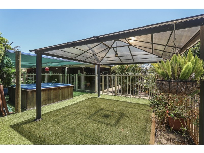 8 Cothill Court, Eden Hill WA 6054