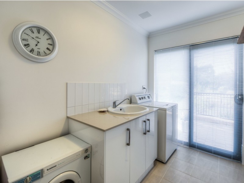 32 Laverstock Street, South Guildford WA 6055