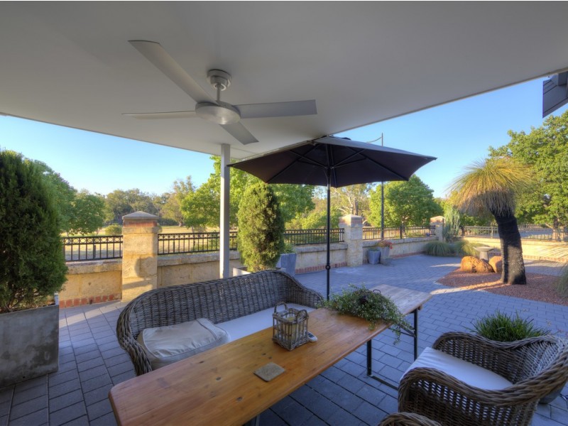 32 Laverstock Street, South Guildford WA 6055