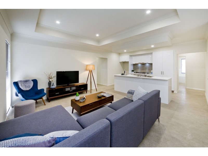 8c Hudson Street, Bayswater WA 6053