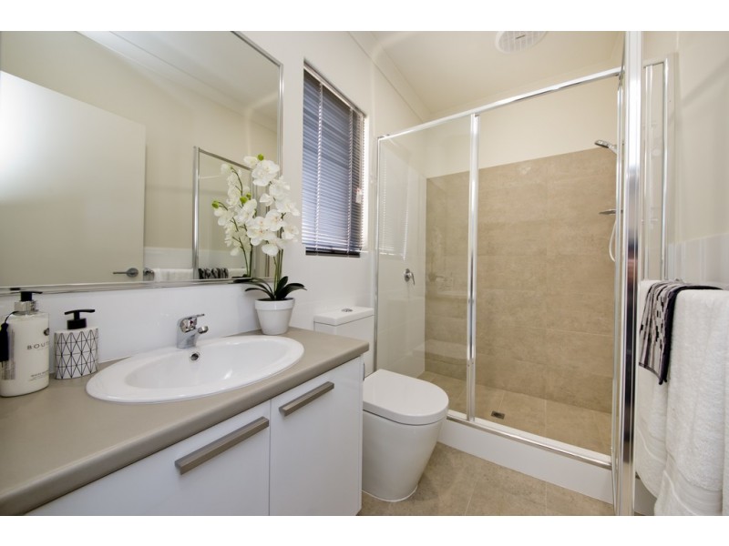 8c Hudson Street, Bayswater WA 6053