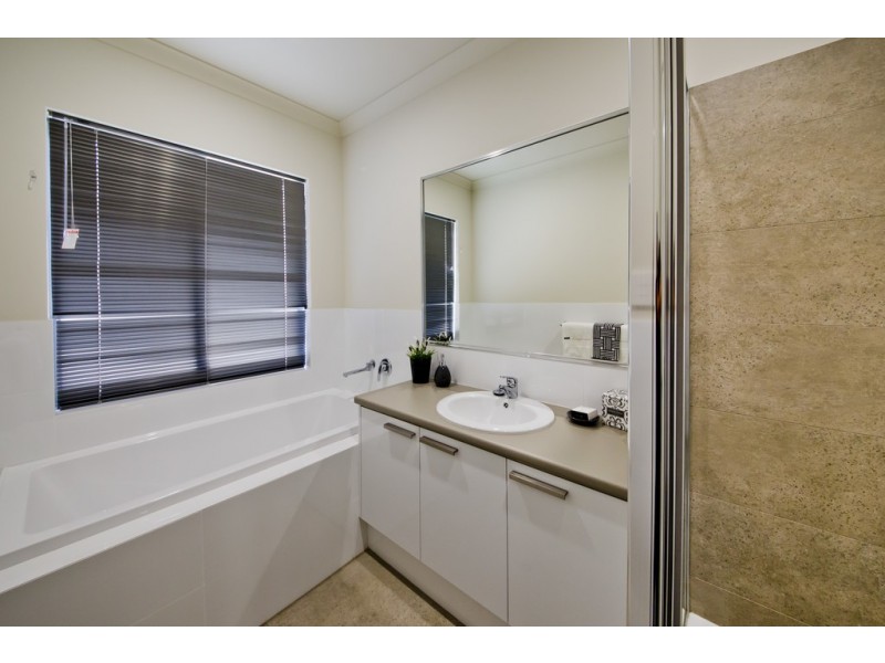 8c Hudson Street, Bayswater WA 6053