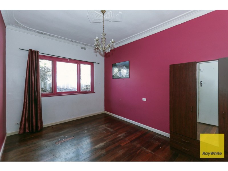 58 Scaddan Street, Bassendean WA 6054