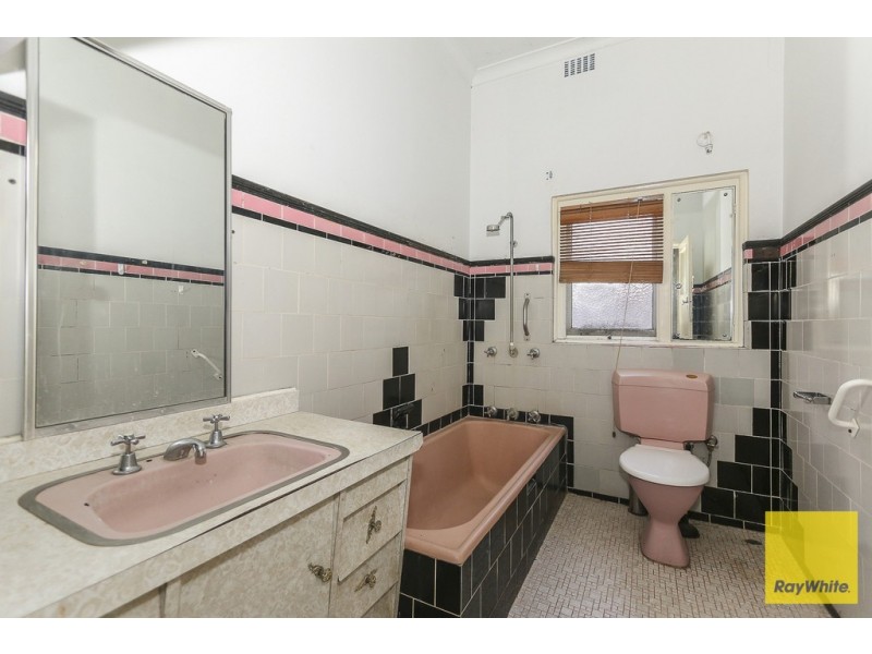 58 Scaddan Street, Bassendean WA 6054